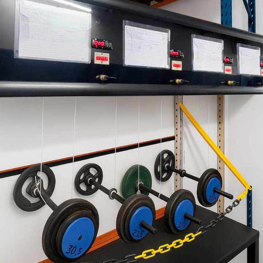 Area de testes de Ciclos Emteco. Foto da área de testes Emteco - Ciclo de motores